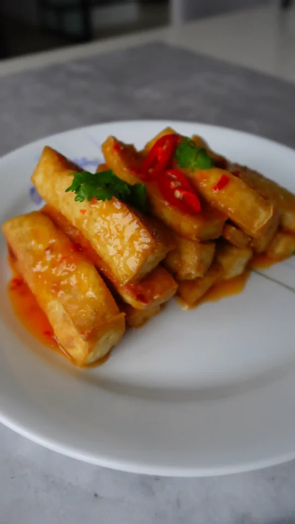 Fried Tofu with Thai Sweet Chili Sauce